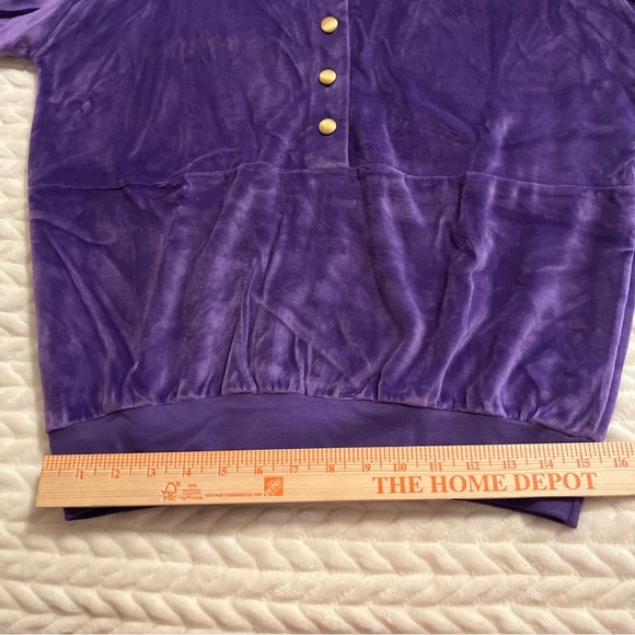 Gertrude Davenport Vintage Purple Velvet Sweatshirt size small - Picture 10 of 13